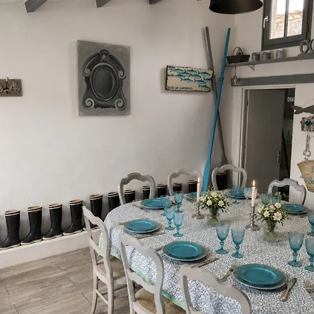 L'heure Bleue